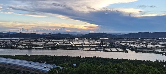 中山板芙地区装潢装修，艺术实用完美结合