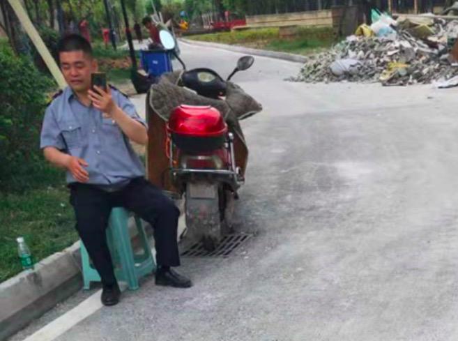 成都电梯装潢装修，垂直空间的品质美学重塑